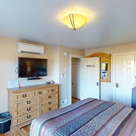 Tacit Shadow Resort Shangri-La King Suite, Gym, Coffee Bar, Hot-Tub, Free Laundry, Food Available Parowan Buitenkant foto