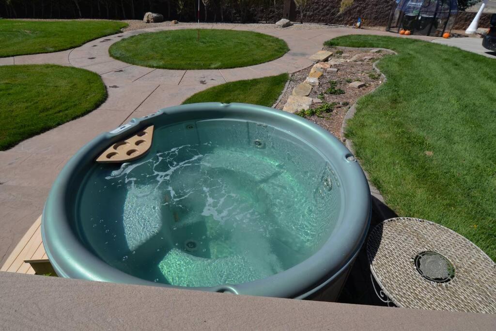 Tacit Shadow Resort Shangri-La King Suite, Gym, Coffee Bar, Hot-Tub, Free Laundry, Food Available Parowan Buitenkant foto