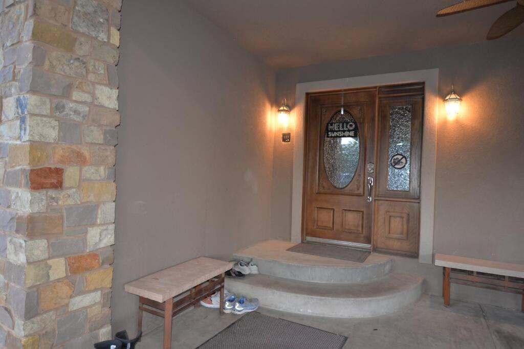 Tacit Shadow Resort Shangri-La King Suite, Gym, Coffee Bar, Hot-Tub, Free Laundry, Food Available Parowan Buitenkant foto
